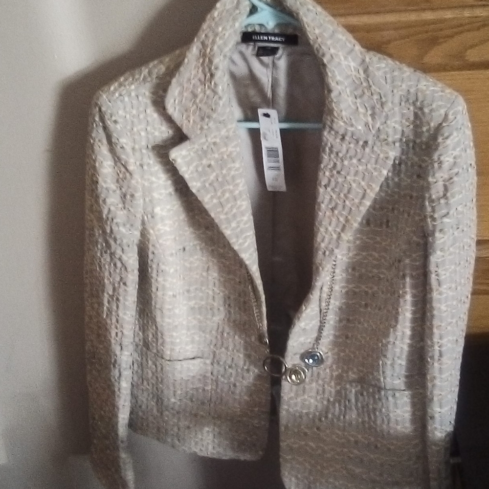 Allen Tracy coat